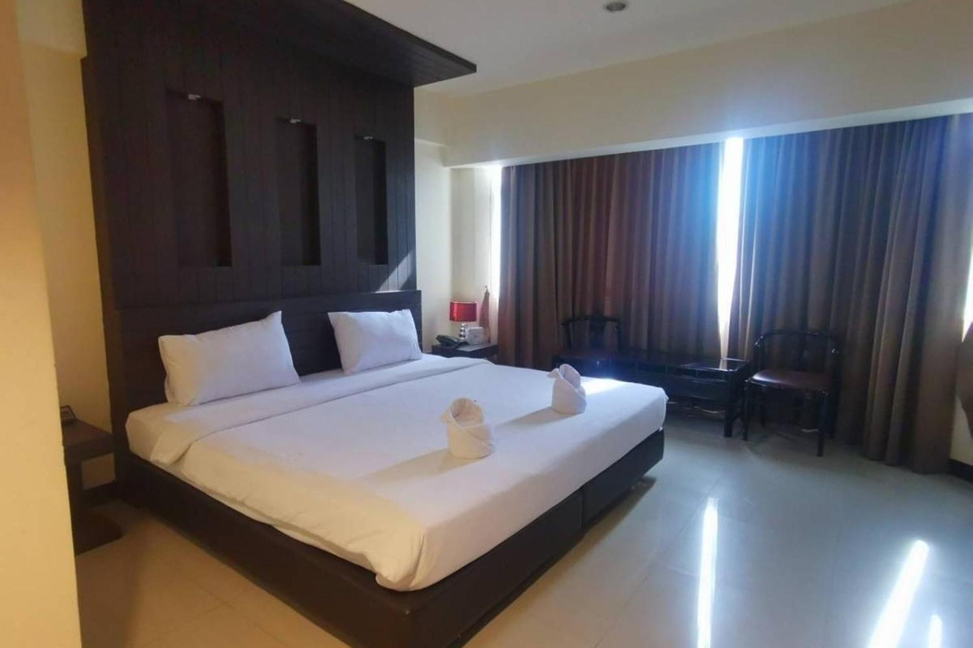 Suncity Hotel Pattaya Exteriör bild